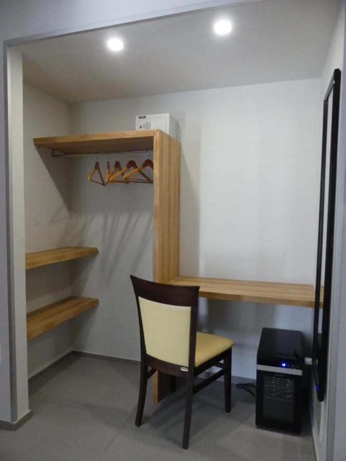 Albergo Piazza Risorgimento 切萨雷奥港 外观 照片